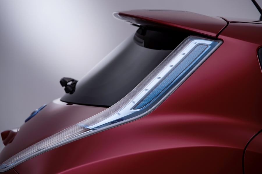  Nissan Leaf 2013 года  (фото 23 из 63)